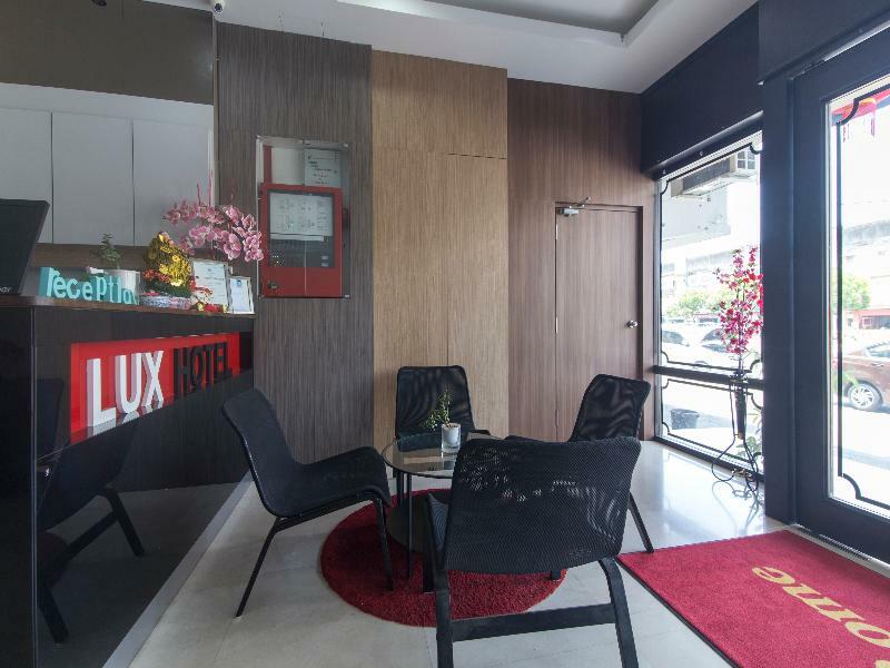 Lux Hotel Teluk Intan Exterior photo