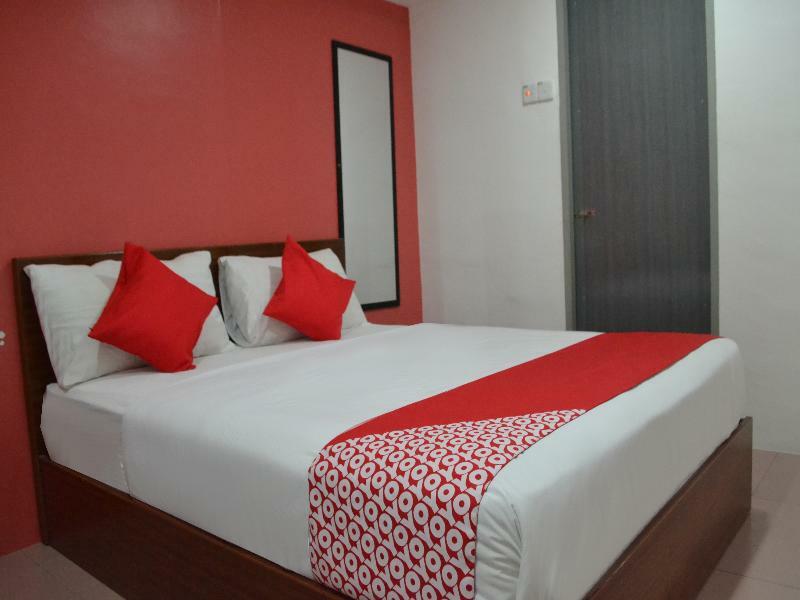 Lux Hotel Teluk Intan Exterior photo
