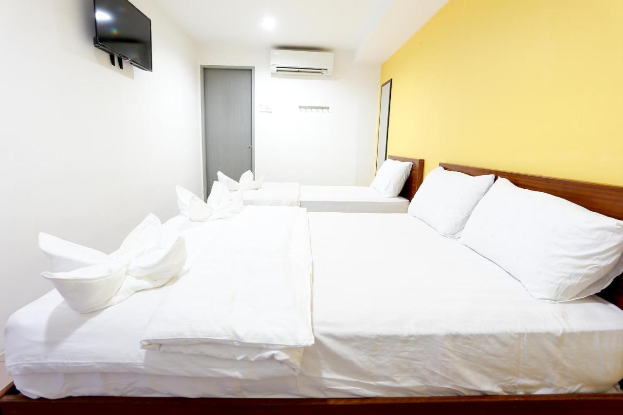 Lux Hotel Teluk Intan Exterior photo